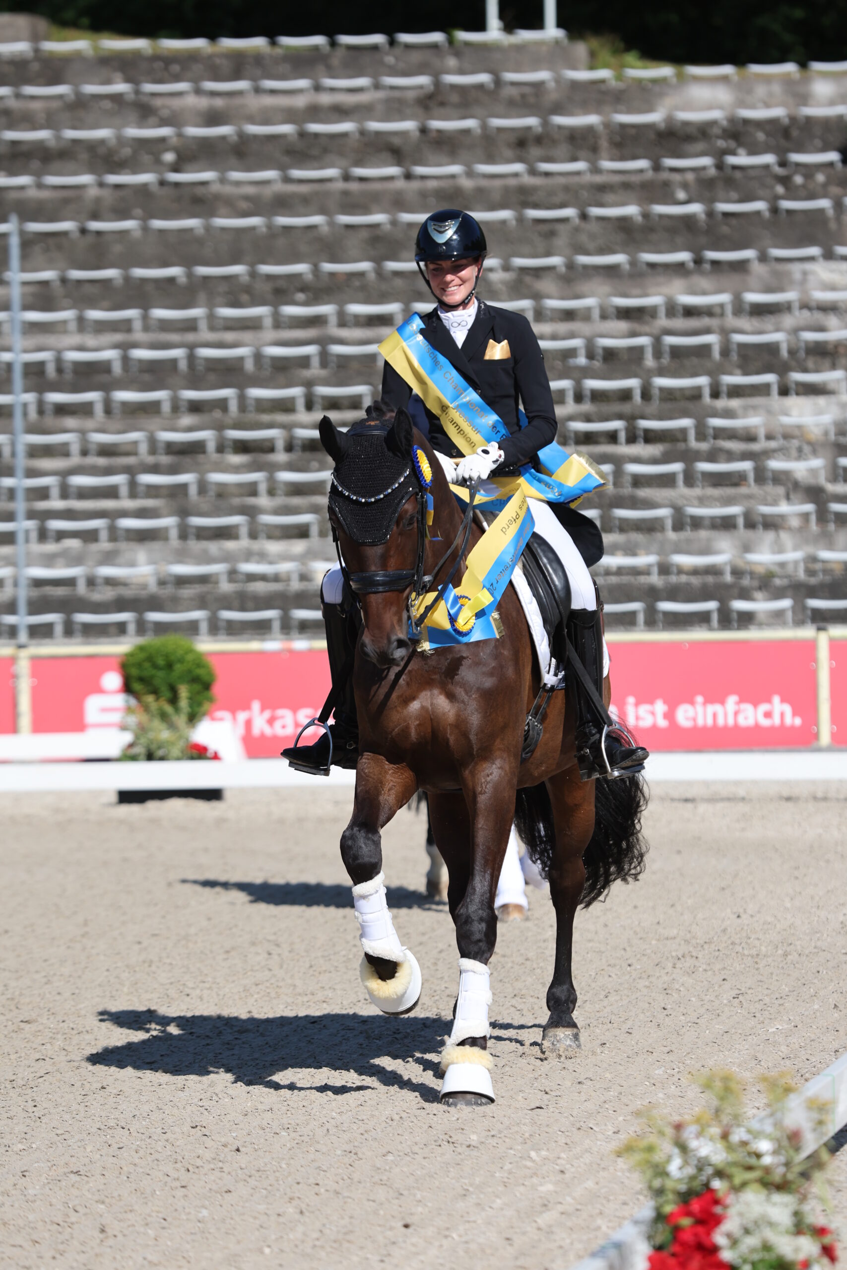 Süddeutsches Berufsreiterchampionat Dressur an Kristina Olson